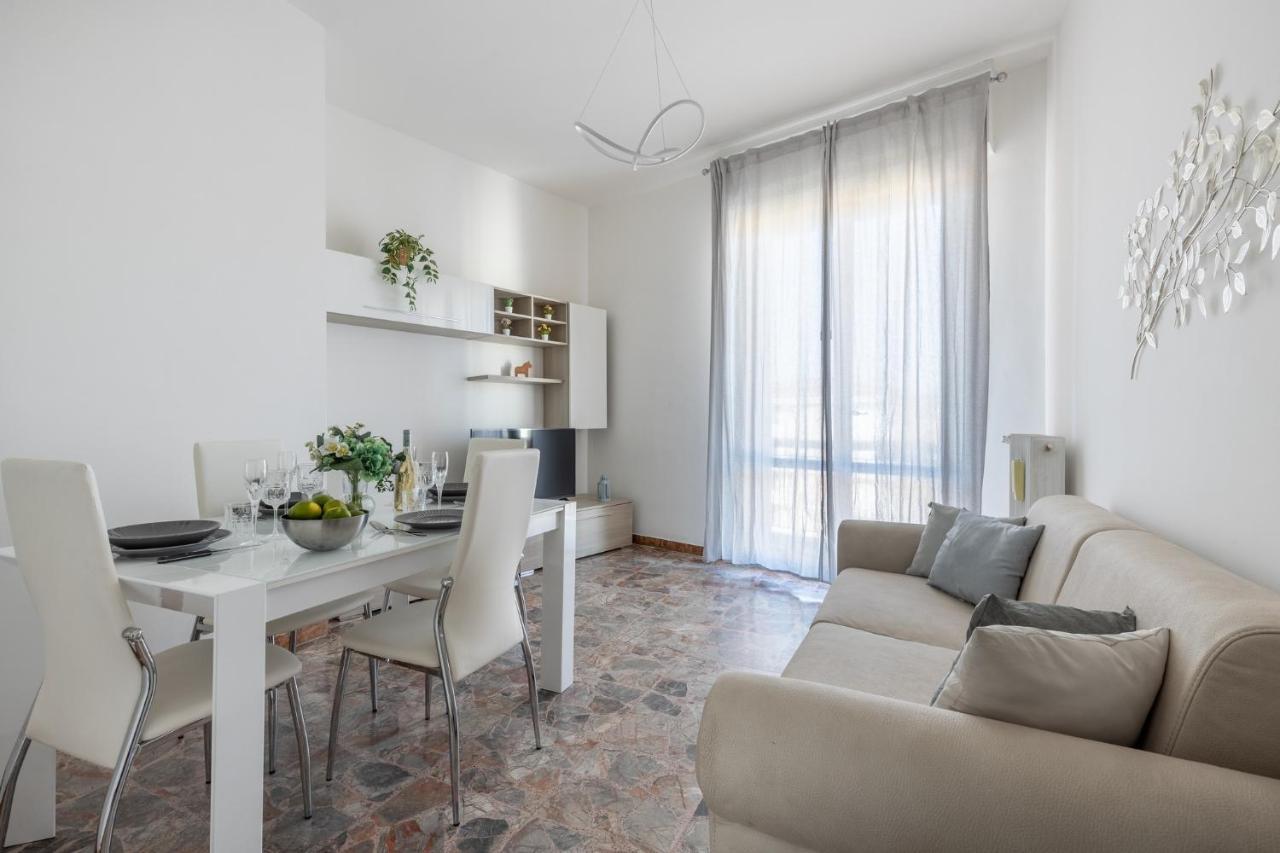Pisa Quiet And Bright Flats With Balcony Apartment ภายนอก รูปภาพ