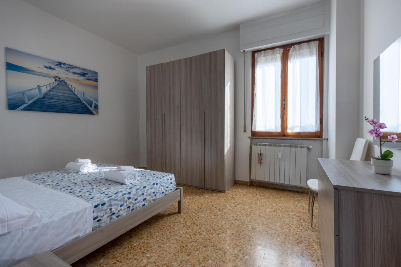 Pisa Quiet And Bright Flats With Balcony Apartment ภายนอก รูปภาพ